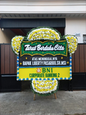 Papan Bunga Duka di Bukit Malintang